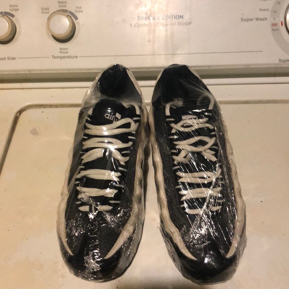 Air Max 95 Black White Patent Leather Size 7 - Picture 2 of 4